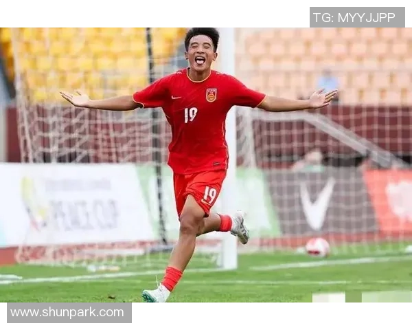 全村的期望？魏祥鑫：我觉得倒算不上，自己还不行强